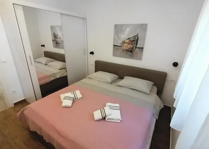 Angela Luxury I * Ζαντάρ