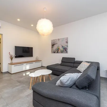 Апартаменты Angela Luxury I Задар