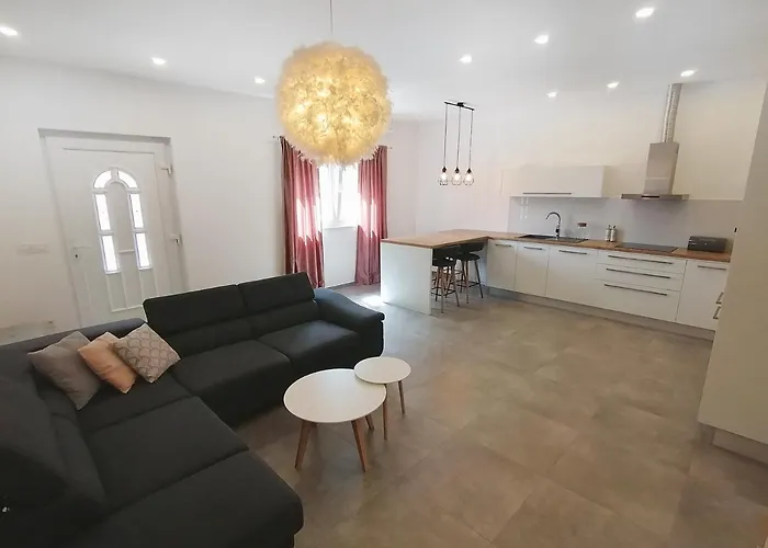 Angela Luxury I Апартаменты *